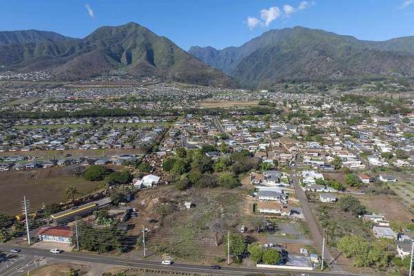 2.78 Acres of Residential Land for Sale in Wailuku, Hawaii