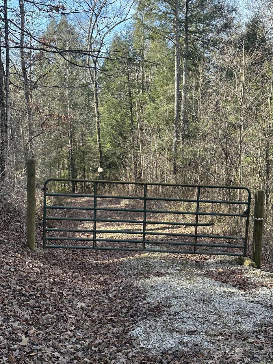 4.58 Acres of Land for Sale in McKee, Kentucky