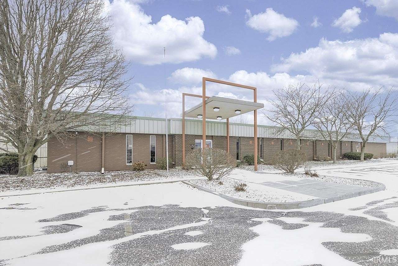 9.59 Acres of Mixed-Use Land for Sale in Mishawaka, Indiana