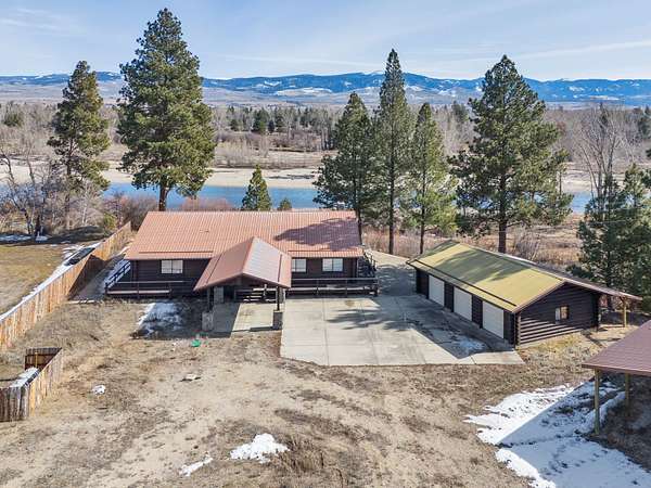 8.85 Acres of Land with Home for Sale in Victor, Montana