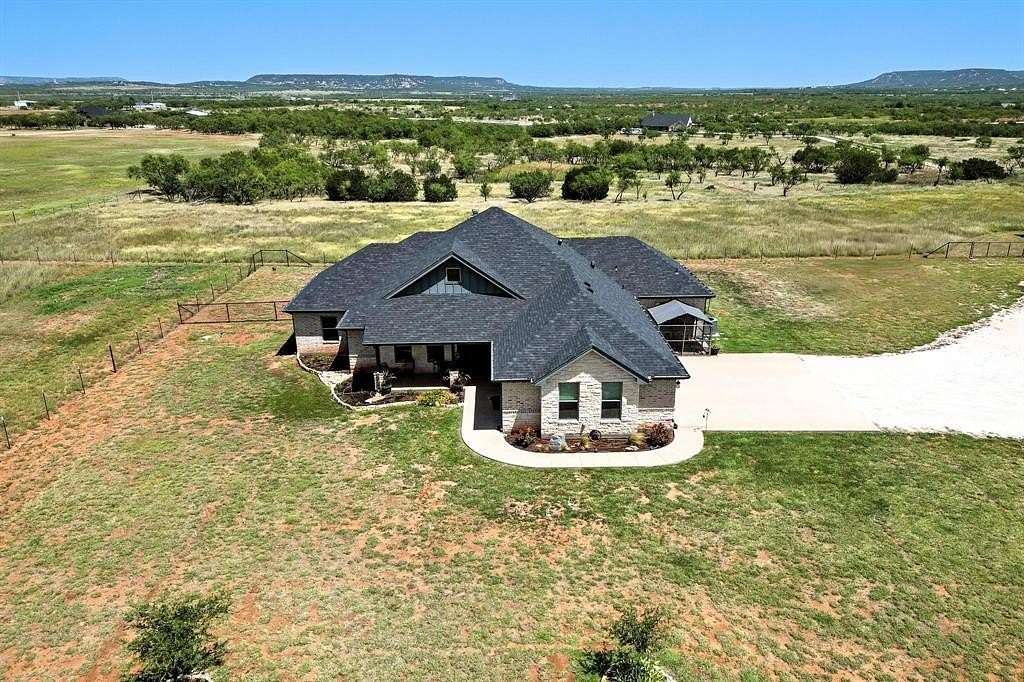 15.5 Acres of Land with Home for Sale in Tuscola, Texas