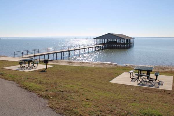 1 Acre of Residential Land for Sale in Corsicana, Texas