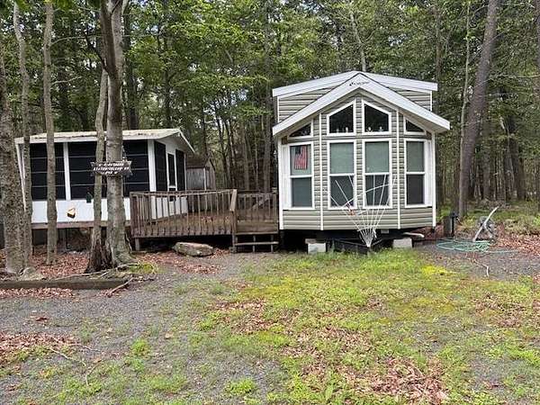 0.12 Acres of Residential Land for Sale in Gouldsboro, Pennsylvania