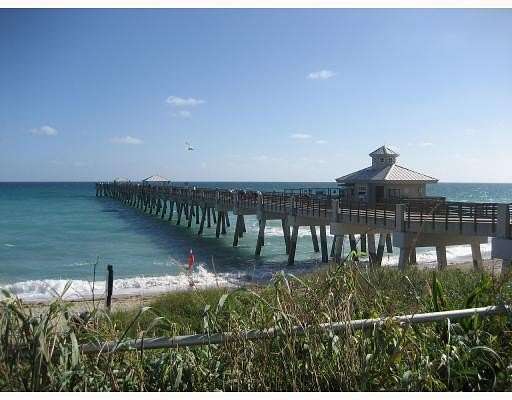 Residential Land for Sale in Juno Beach, Florida