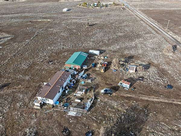 5.78 Acres of Residential Land with Home for Sale in Sprague River, Oregon