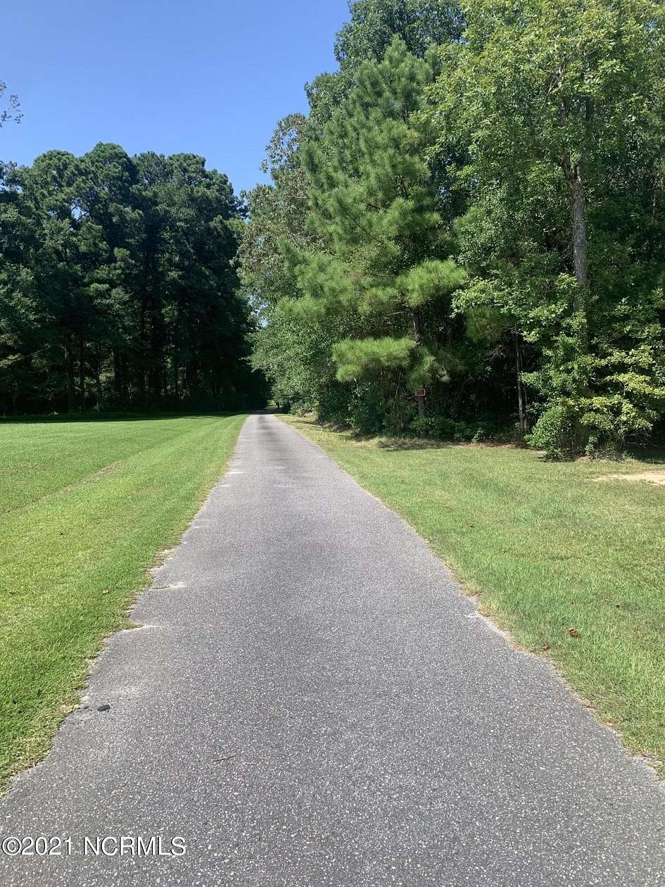 1 Acre of Residential Land for Sale in Whiteville, North Carolina