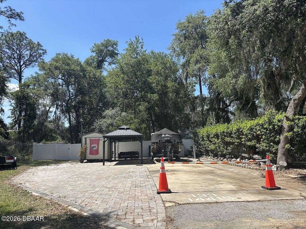 0.07 Acres of Residential Land for Sale in Salt Springs, Florida