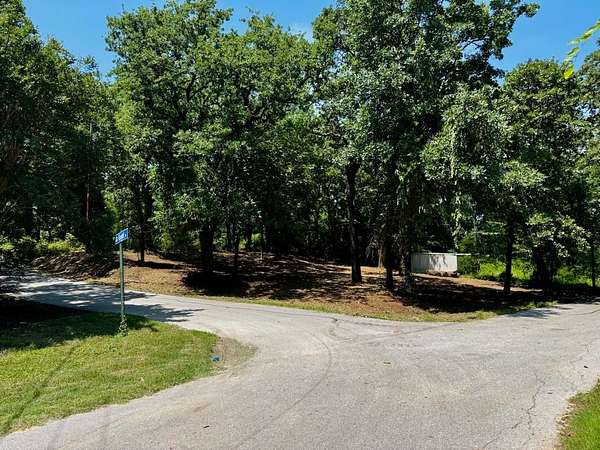 0.15 Acres of Land for Sale in Tool, Texas