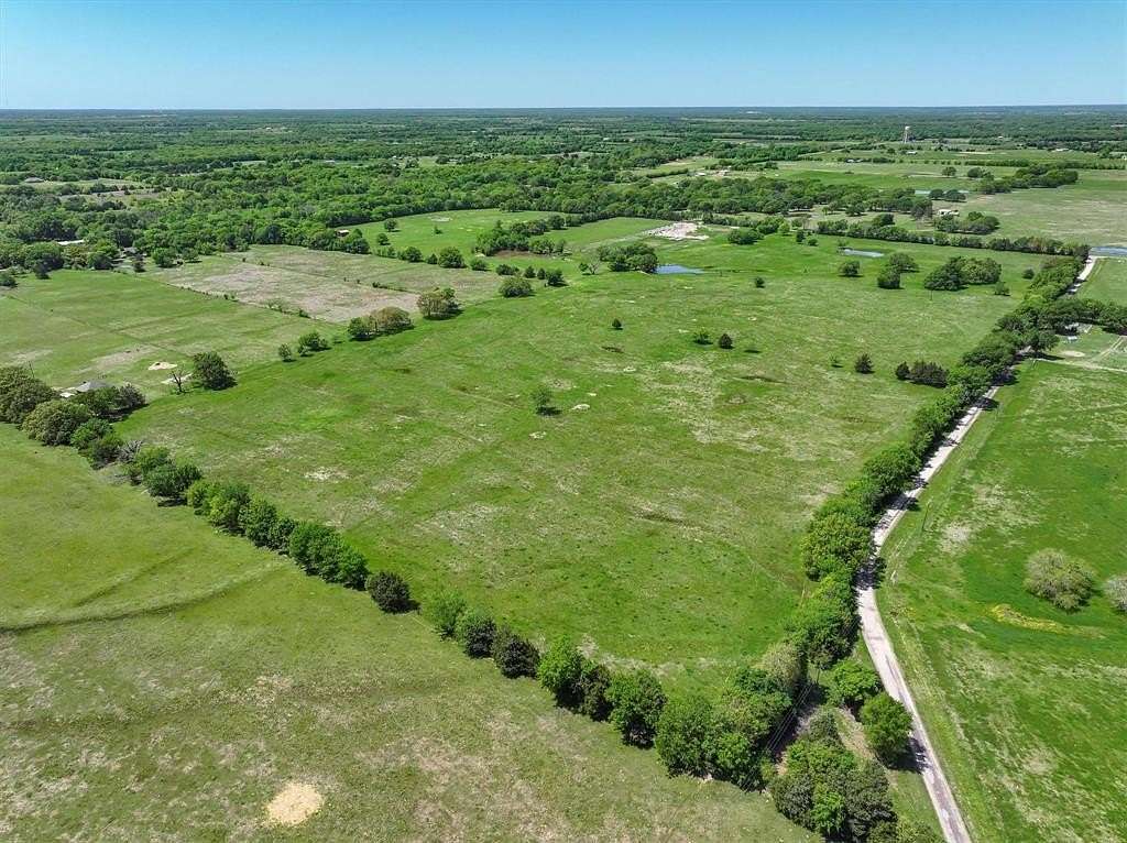 4 Acres of Residential Land for Sale in Edgewood, Texas