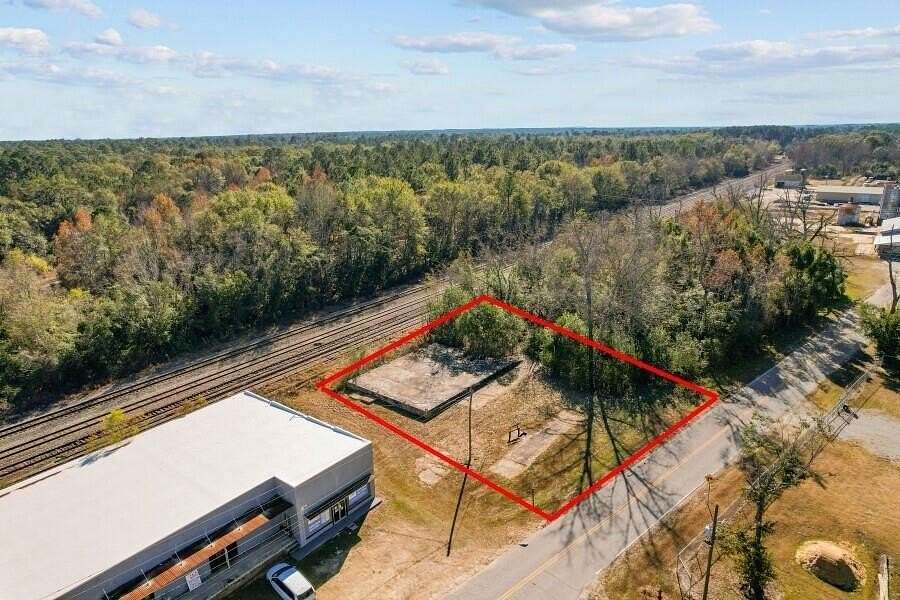 0.31 Acres of Commercial Land for Sale in Jesup, Georgia