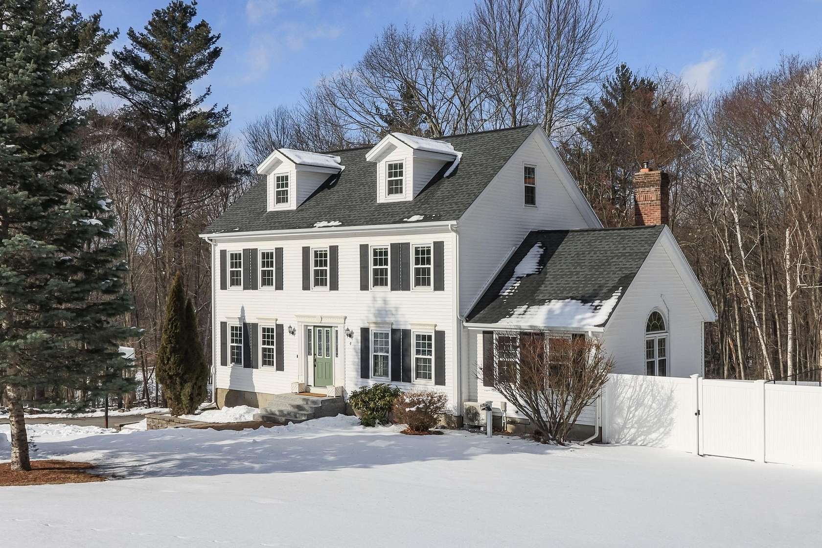 1.6 Acres of Residential Land with Home for Sale in Londonderry, New Hampshire