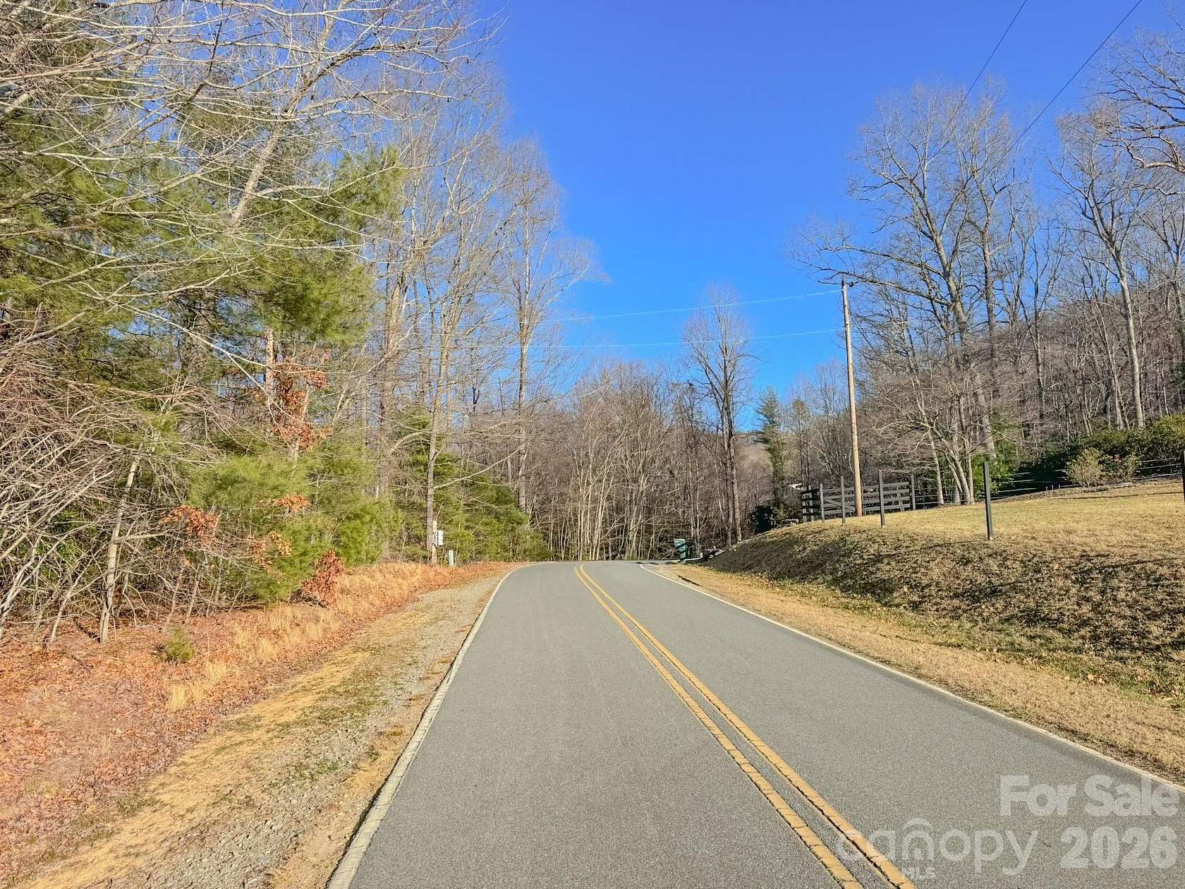 5 Acres of Residential Land for Sale in Hendersonville, North Carolina