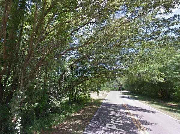 0.92 Acres of Residential Land for Sale in Tallahassee, Florida