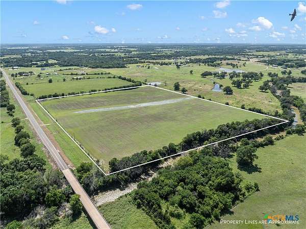 30 Acres of Land for Sale in Waco, Texas