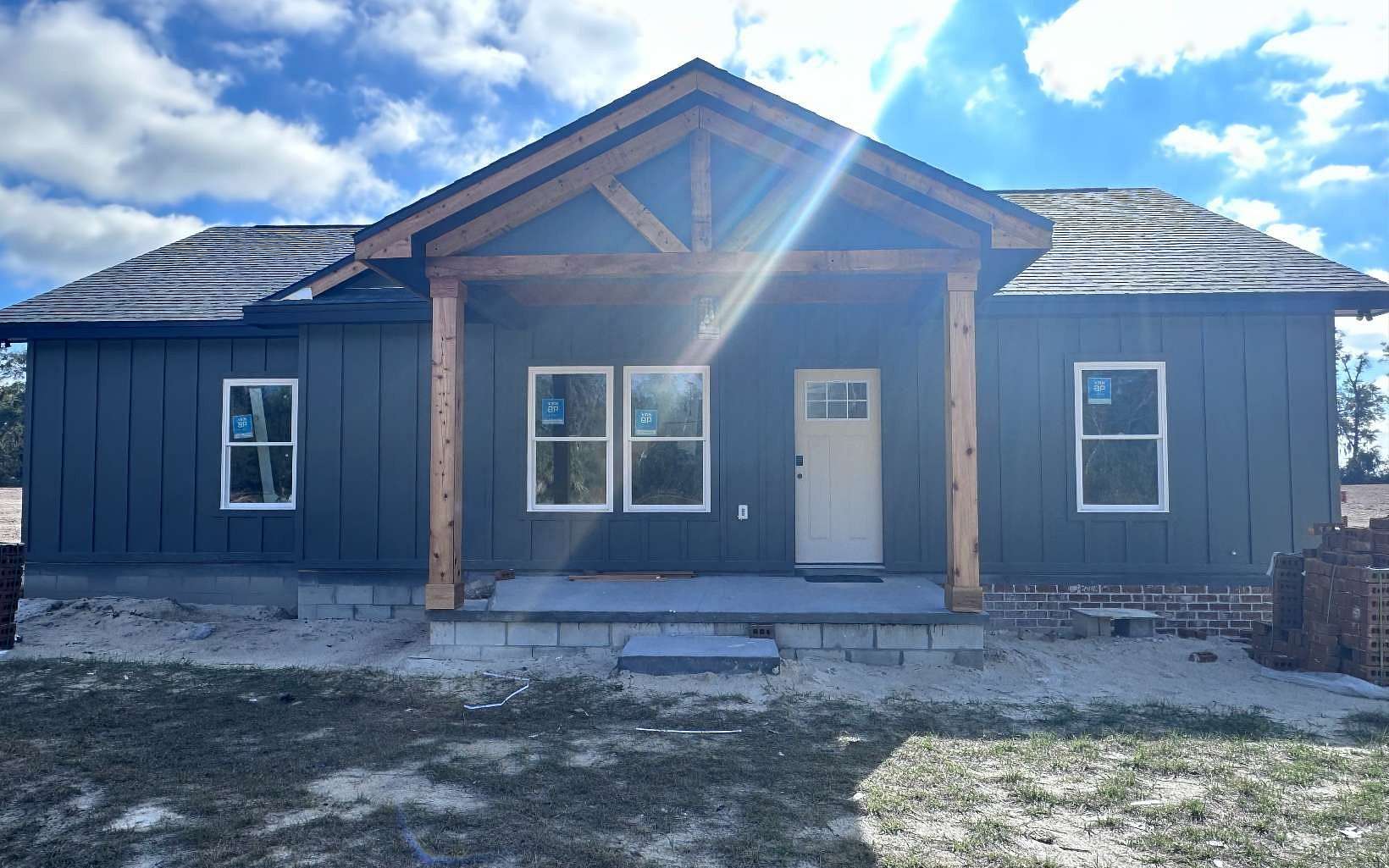 2.2 Acres of Residential Land with Home for Sale in O'Brien, Florida