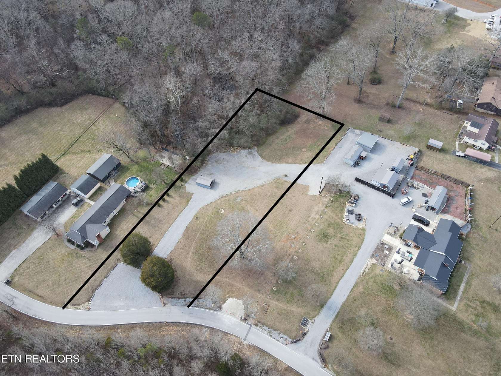 0.95 Acres of Residential Land for Sale in Kingston, Tennessee