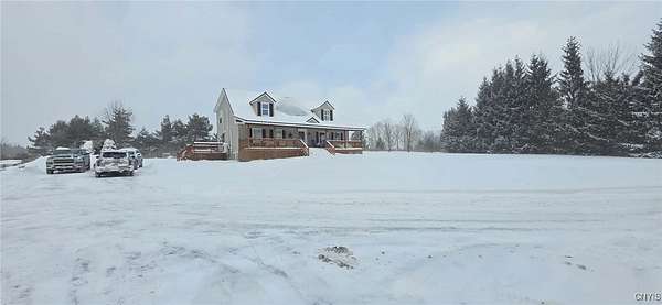 7.33 Acres of Residential Land with Home for Sale in Cincinnatus, New York