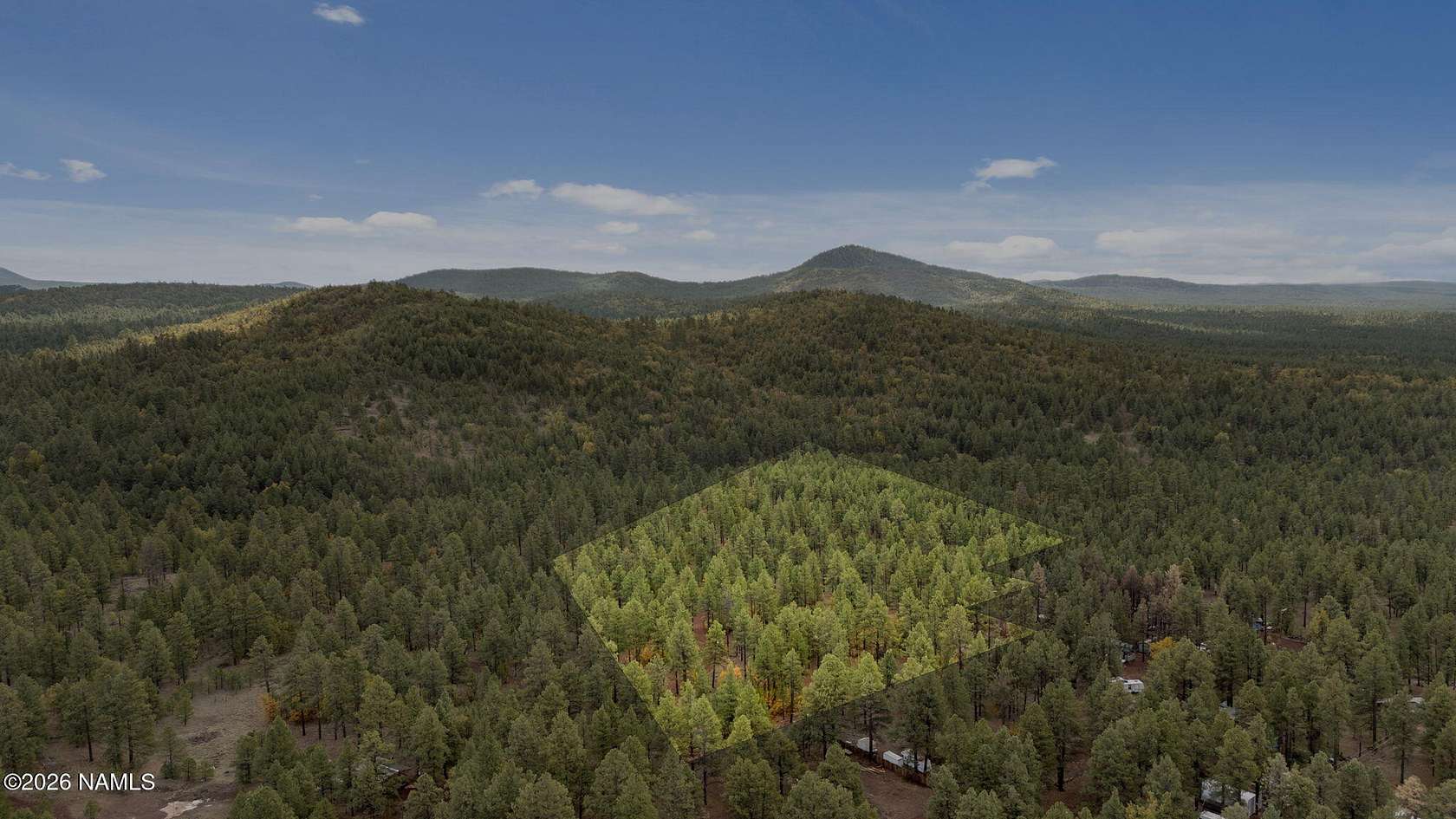 9.48 Acres of Land for Sale in Parks, Arizona