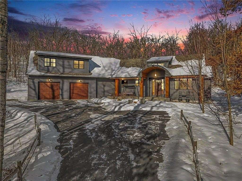 7.73 Acres of Residential Land with Home for Sale in Kinnickinnic Town, Wisconsin