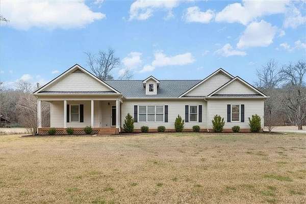 5.49 Acres of Land with Home for Sale in Rome, Georgia