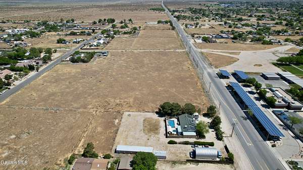2 Acres of Commercial Land for Sale in Littlerock, California