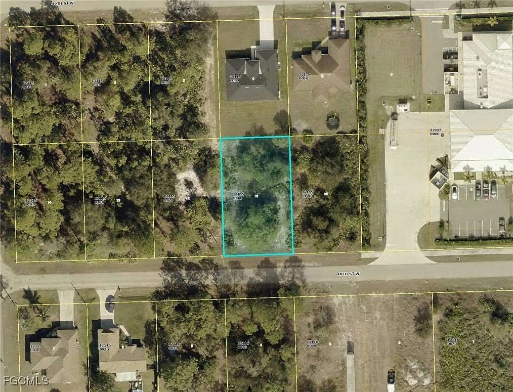 0.25 Acres of Residential Land for Sale in Lehigh Acres, Florida