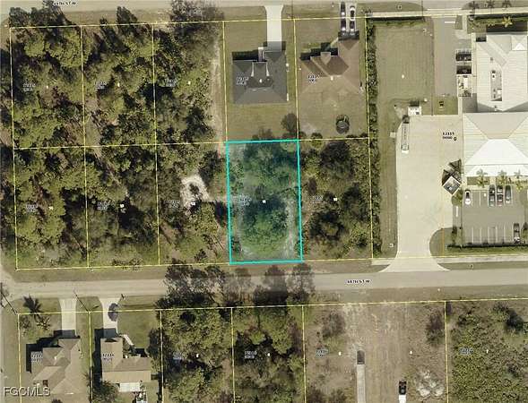 0.25 Acres of Residential Land for Sale in Lehigh Acres, Florida