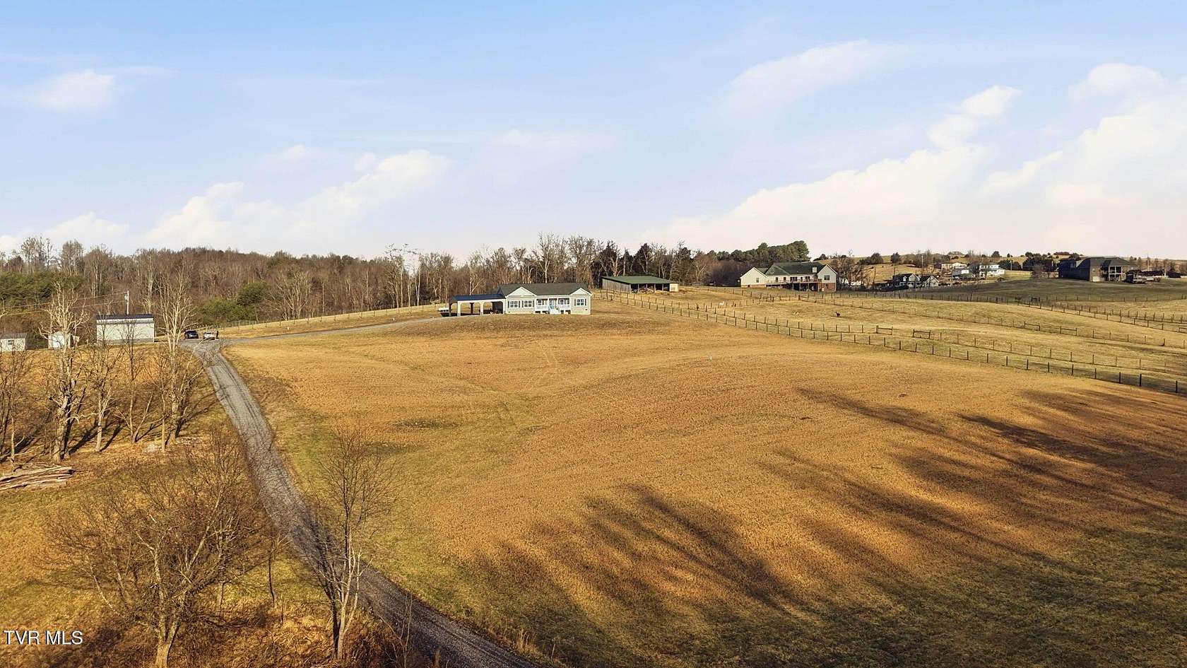 20 Acres of Land with Home for Sale in Jonesborough, Tennessee