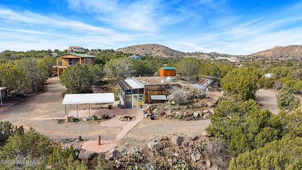 2 Acres of Residential Land with Home for Sale in Prescott, Arizona