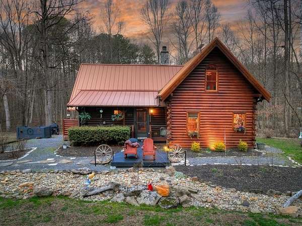 5.1 Acres of Land with Home for Sale in Talking Rock, Georgia