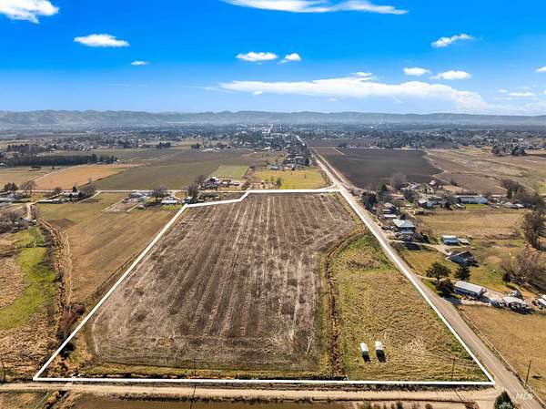 18.8 Acres of Land for Sale in Emmett, Idaho