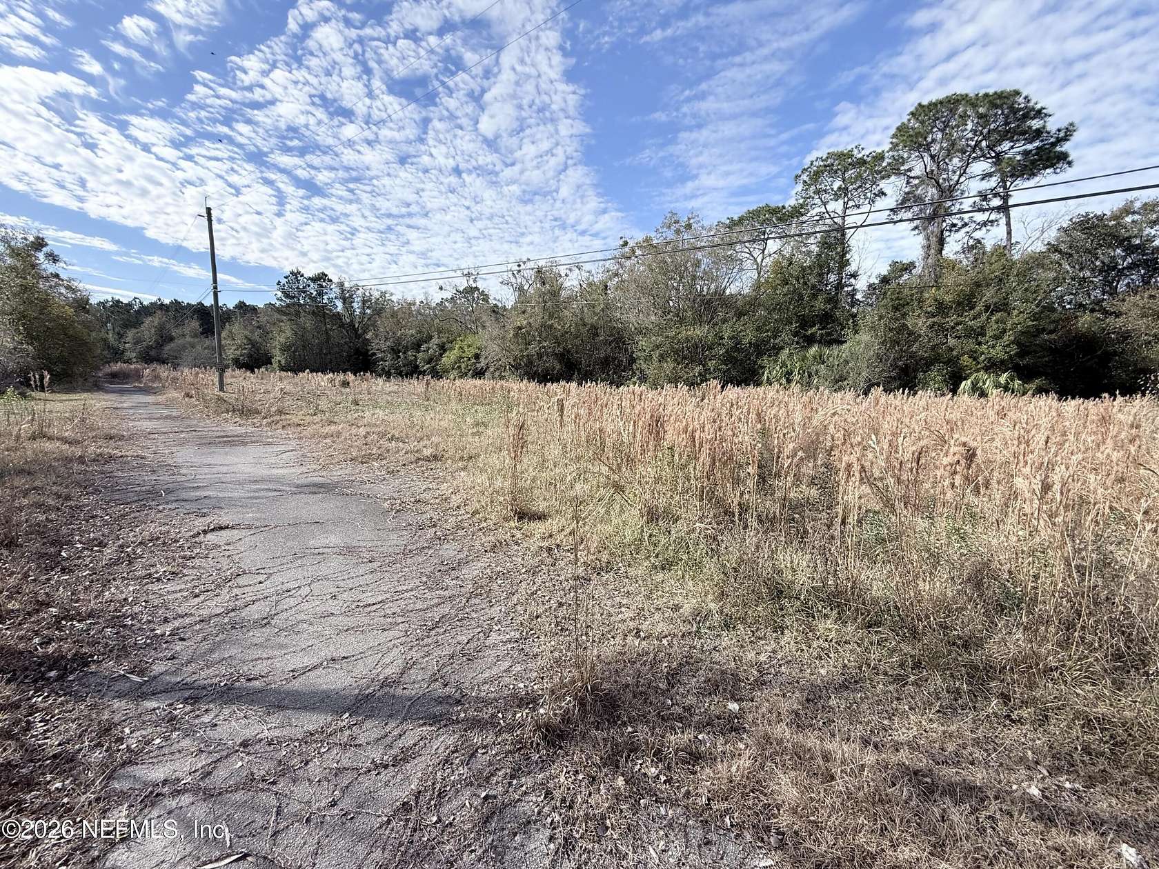 7 Acres of Land for Sale in Jacksonville, Florida