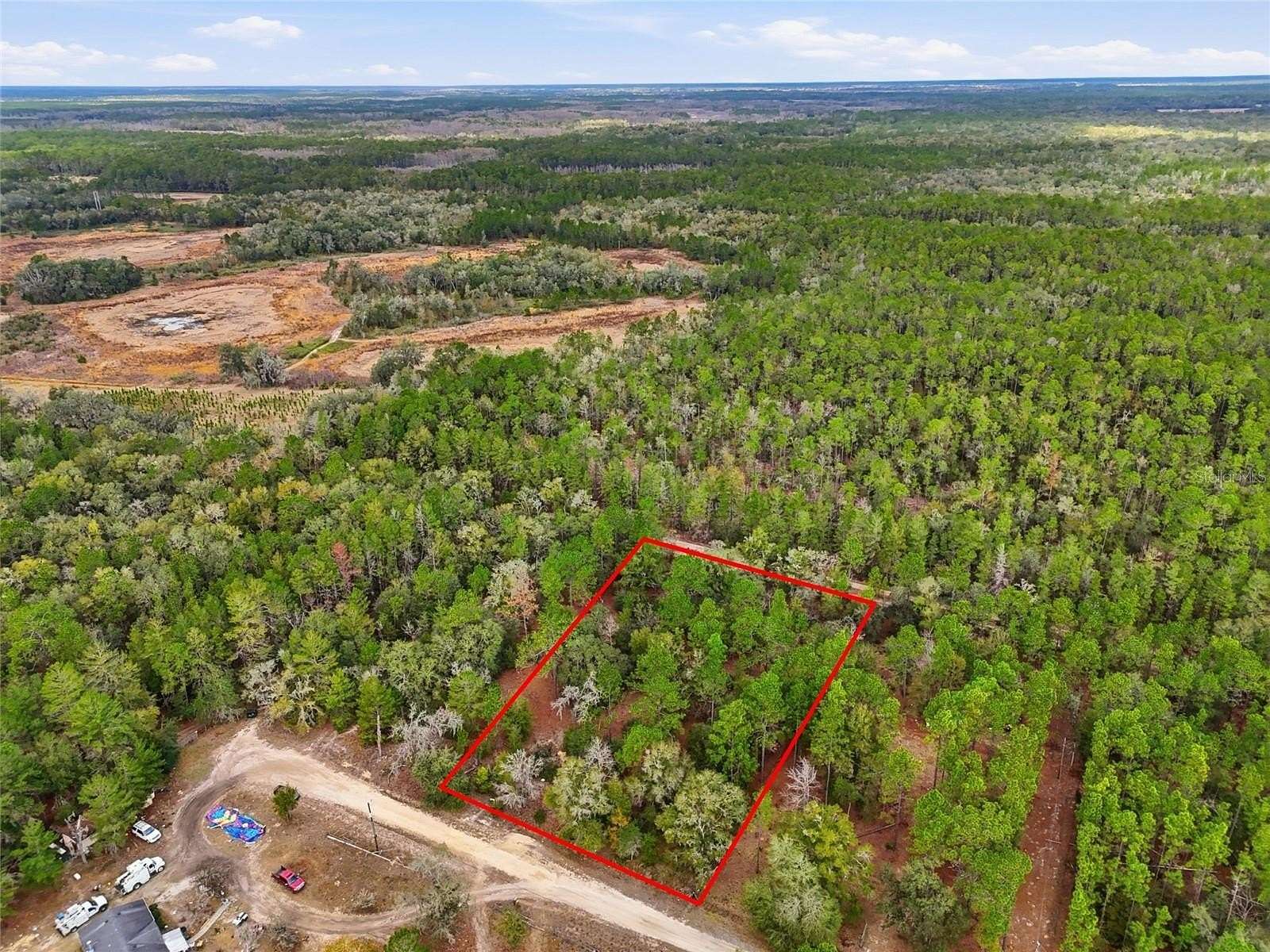 1.1 Acres of Residential Land for Sale in Bronson, Florida