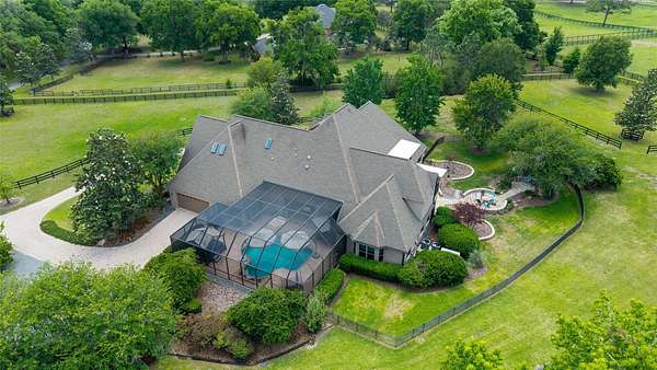 5.3 Acres of Land with Home for Sale in Ocala, Florida
