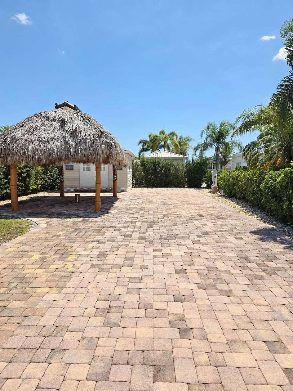 0.07 Acres of Land for Sale in Okeechobee, Florida