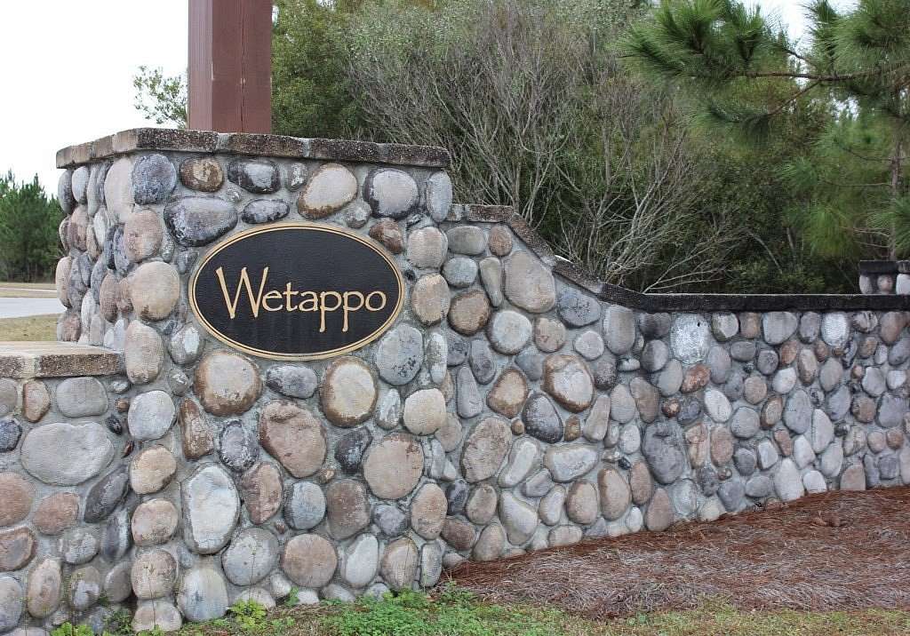 2 Acres of Residential Land for Sale in Wewahitchka, Florida