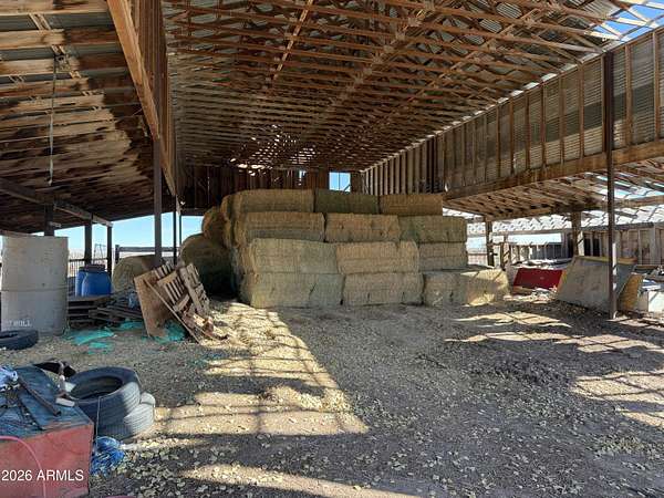 646 Acres of Agricultural Land for Sale in Winslow, Arizona