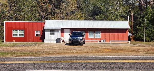 3.1 Acres of Land with Home for Sale in Jefferson, Texas