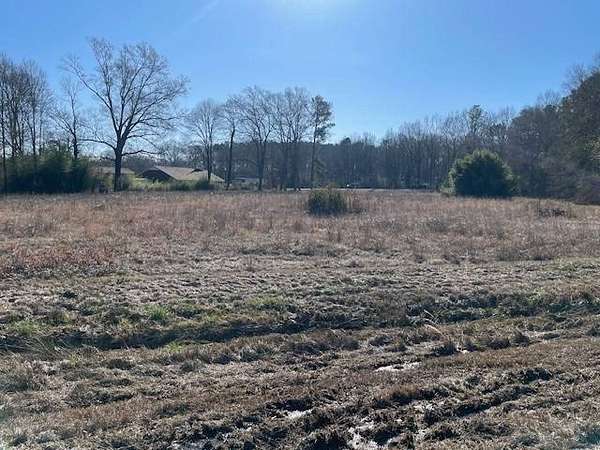 2.8 Acres of Land for Sale in Philadelphia, Mississippi