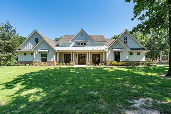 2.4 Acres of Land with Home for Sale in Lindale, Texas