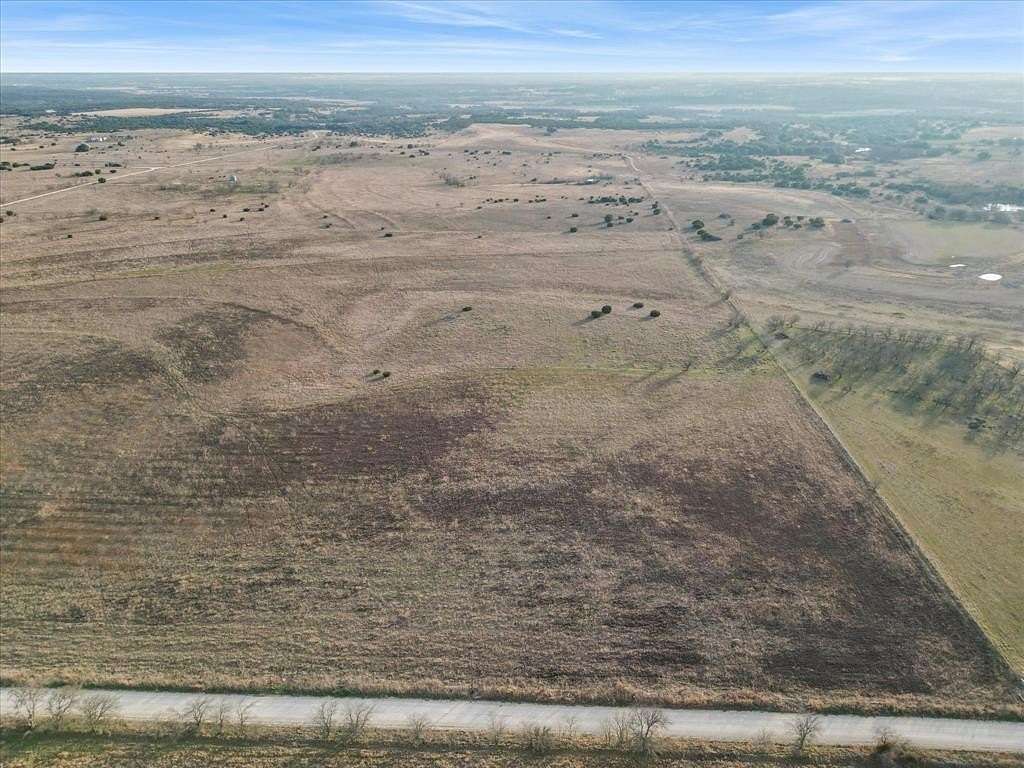 10 Acres of Land for Sale in Hamilton, Texas