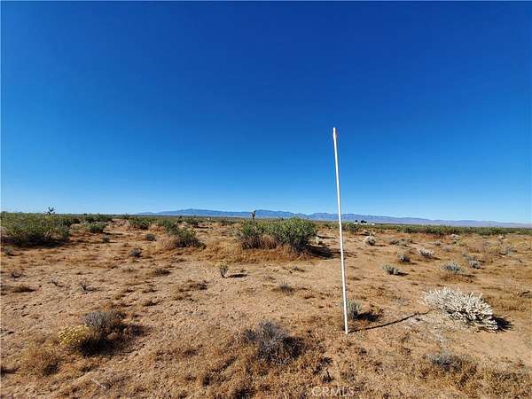 2.52 Acres of Land for Sale in Lake Los Angeles, California