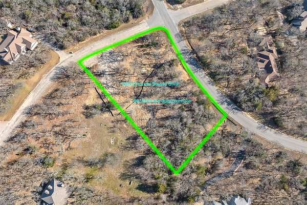 1.24 Acres of Residential Land for Sale in Oak Point, Texas