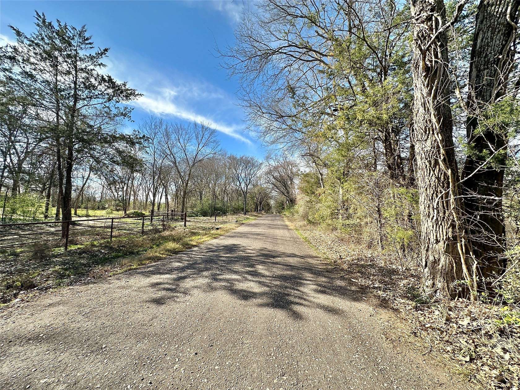 20 Acres of Recreational & Residential Land for Sale in Como, Texas
