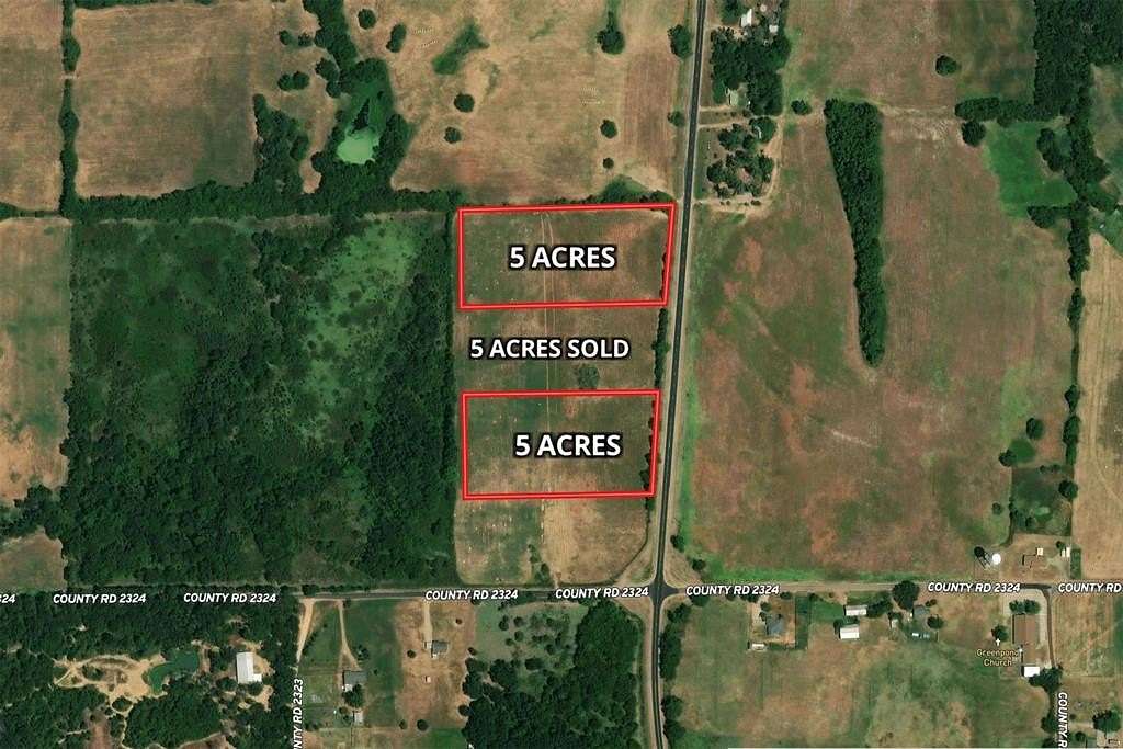 5 Acres of Residential Land for Sale in Como, Texas