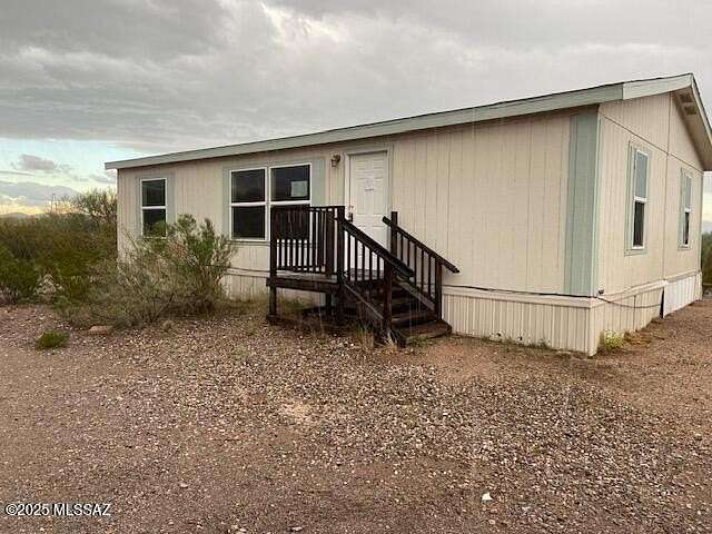 4.5 Acres of Residential Land with Home for Sale in Vail, Arizona