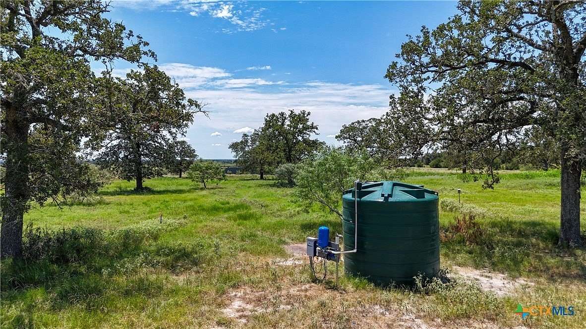 1.33 Acres of Residential Land for Sale in Smithville, Texas