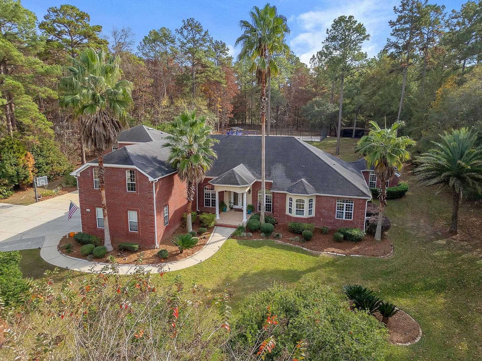 2.28 Acres of Residential Land with Home for Sale in Tallahassee, Florida