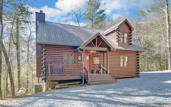 3.9 Acres of Residential Land with Home for Sale in Murphy, North Carolina