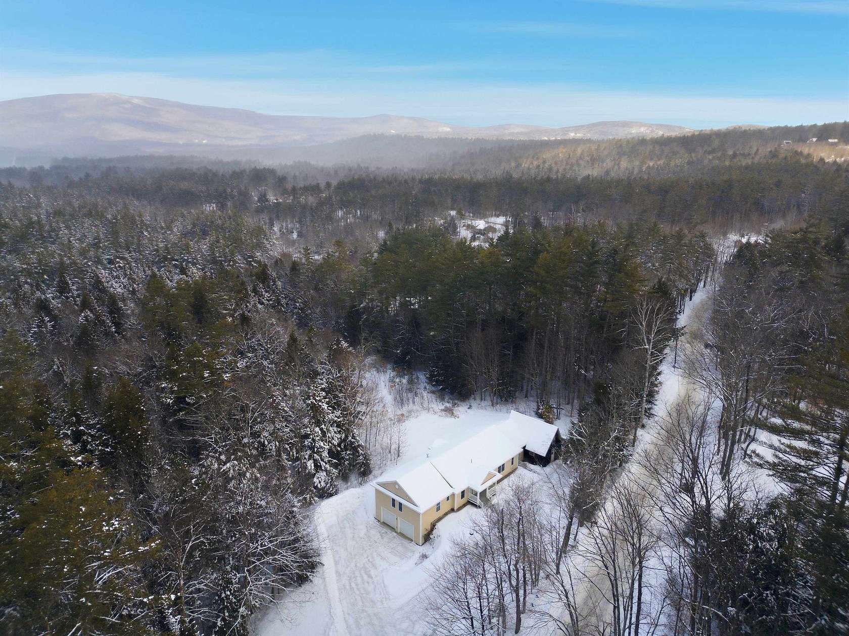 4.9 Acres of Residential Land with Home for Sale in Plymouth, New Hampshire